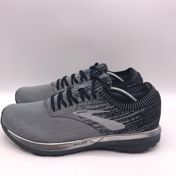 Other - Brooks Ricochet mens running shoes size 11.5.